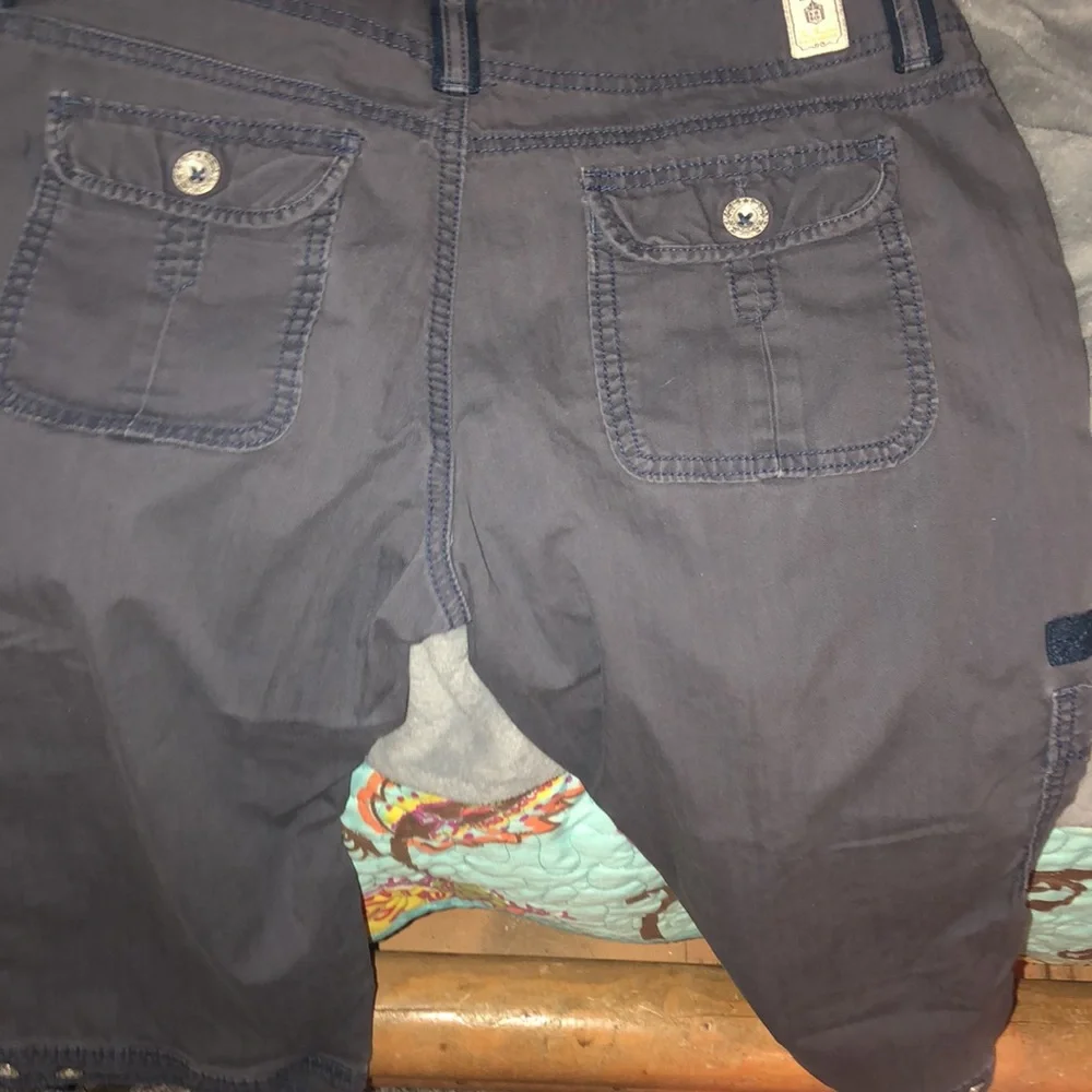 Levi cargo style crop pants - Picture 5 of 8